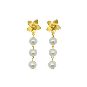 Cecile Cotton Pearl Triple Earrings