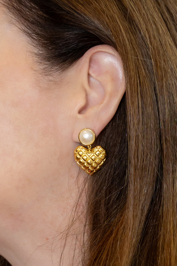 Model wearing Elizabeth Pearl Heart Drop Earrings_M Donohue Collection