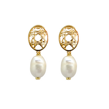 Load image into Gallery viewer, 18k gold-plated brass woven posts with freshwater pearl drops_m donohue collection
