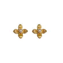 Load image into Gallery viewer, Delicate flower bloom stud with tiny freshwater pearl_m donohue collection