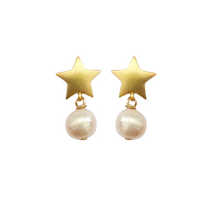 Gold-plated star post with freshwater pearl drop_m donohue collection